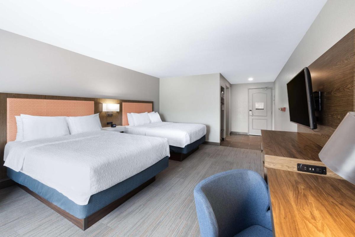 Hampton Inn & Suites Casper - image 7