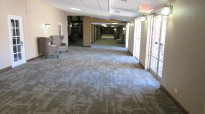 Clarion Inn At Platte River - image 11