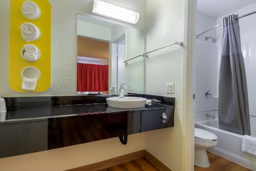 Motel 6-Rancho Mirage CA - Palm Springs - image 21