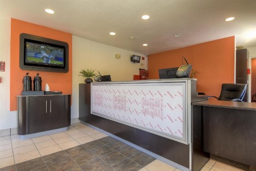 Motel 6-Rancho Mirage CA - Palm Springs - image 27