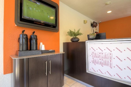 Motel 6-Rancho Mirage CA - Palm Springs - image 7