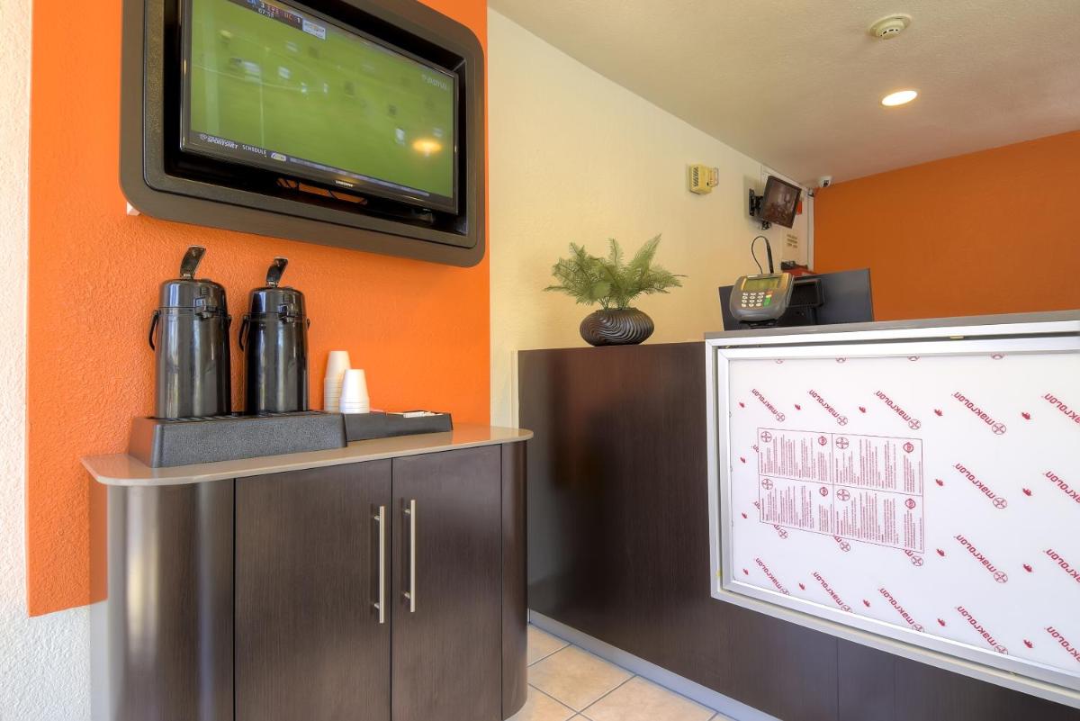 Motel 6-Rancho Mirage CA - Palm Springs - image 7