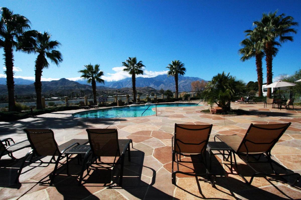 Holiday Inn Express Hotel & Suites Cathedral City - Palm Springs an IHG Hotel - image 4