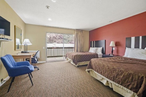 Travelodge by Wyndham Cathedral City - image 20