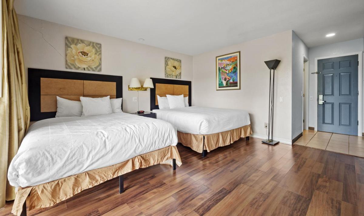 Travelodge by Wyndham Cathedral City - image 5