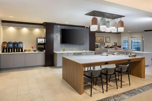 Staybridge Suites Cathedral City – Palm Springs an IHG Hotel - image 14