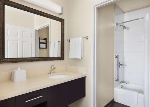 Staybridge Suites Cathedral City – Palm Springs an IHG Hotel - image 15