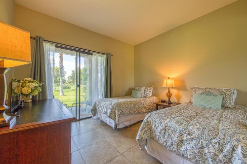 Cathedral City Getaway - image 12