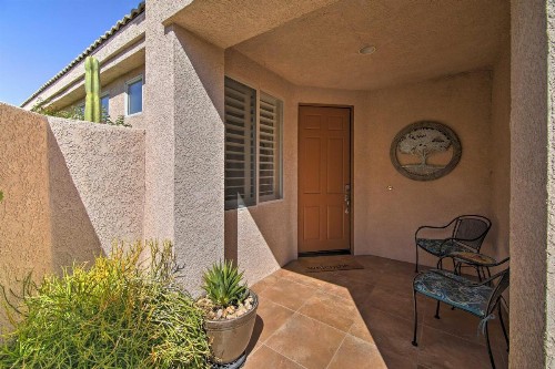 Home with Pool and Spa 6Mi to Dwtn Palm Springs! - image 9