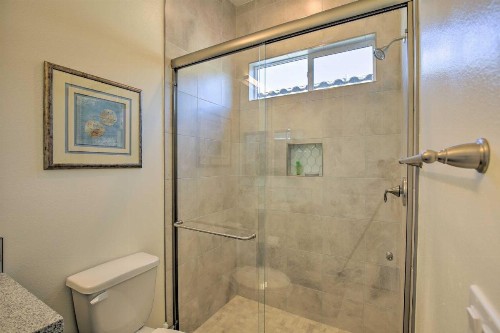 Spacious Low-Desert Oasis Swim Soak and Sightsee! - image 6