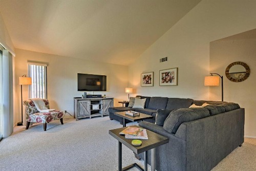 Palm Springs Area Condo with Pool and Tennis Access! - image 8