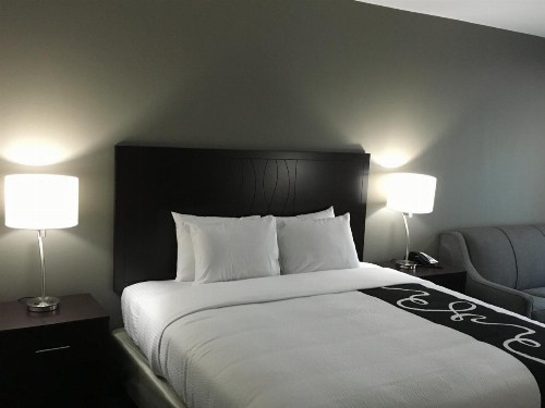 Catoosa Inn & Suites - image 30