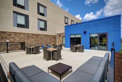 Hampton Inn Cave City KY - image 19