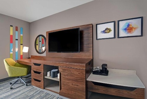 Hampton Inn Cave City KY - image 28