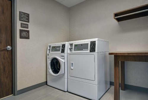 Hampton Inn Cave City KY - image 37