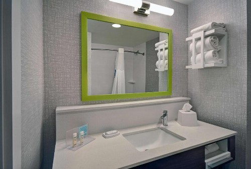 Hampton Inn Cave City KY - image 42