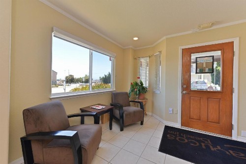 Cayucos Beach Inn - image 14