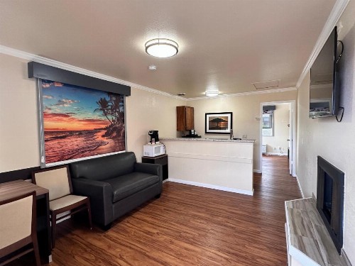 Beachwalker Inn Cayucos - image 17