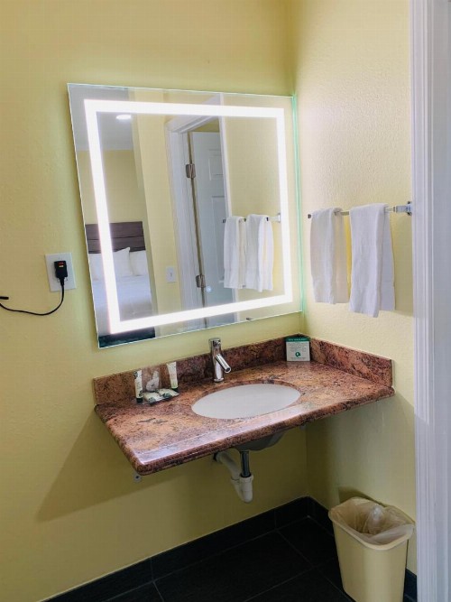 Central Coast Inn - Cayucos - image 38