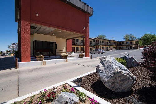 Vagabond Inn Cedar City - image 4
