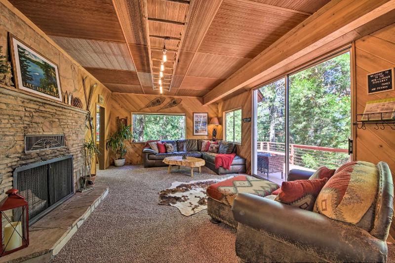 Expansive Retreat with Deck Game Room and Lake Views! - main image