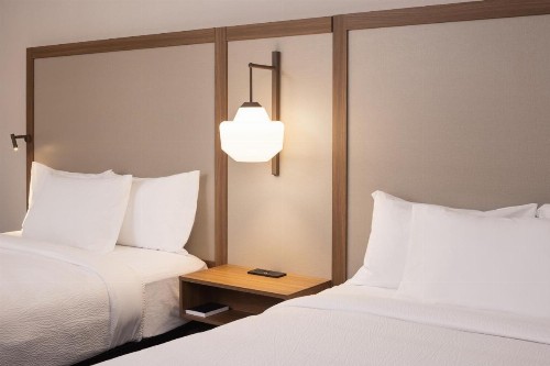La Quinta by Wyndham Cedar Rapids - image 21
