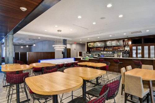 Courtyard by Marriott Long Island Islip/Courthouse Complex - image 22