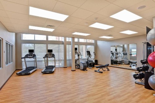 Courtyard by Marriott Long Island Islip/Courthouse Complex - image 23