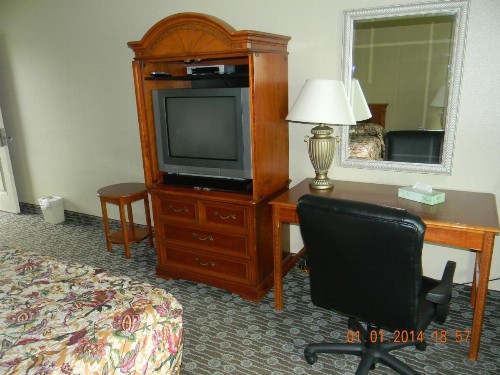 Lakeview Inn Centralia - image 5