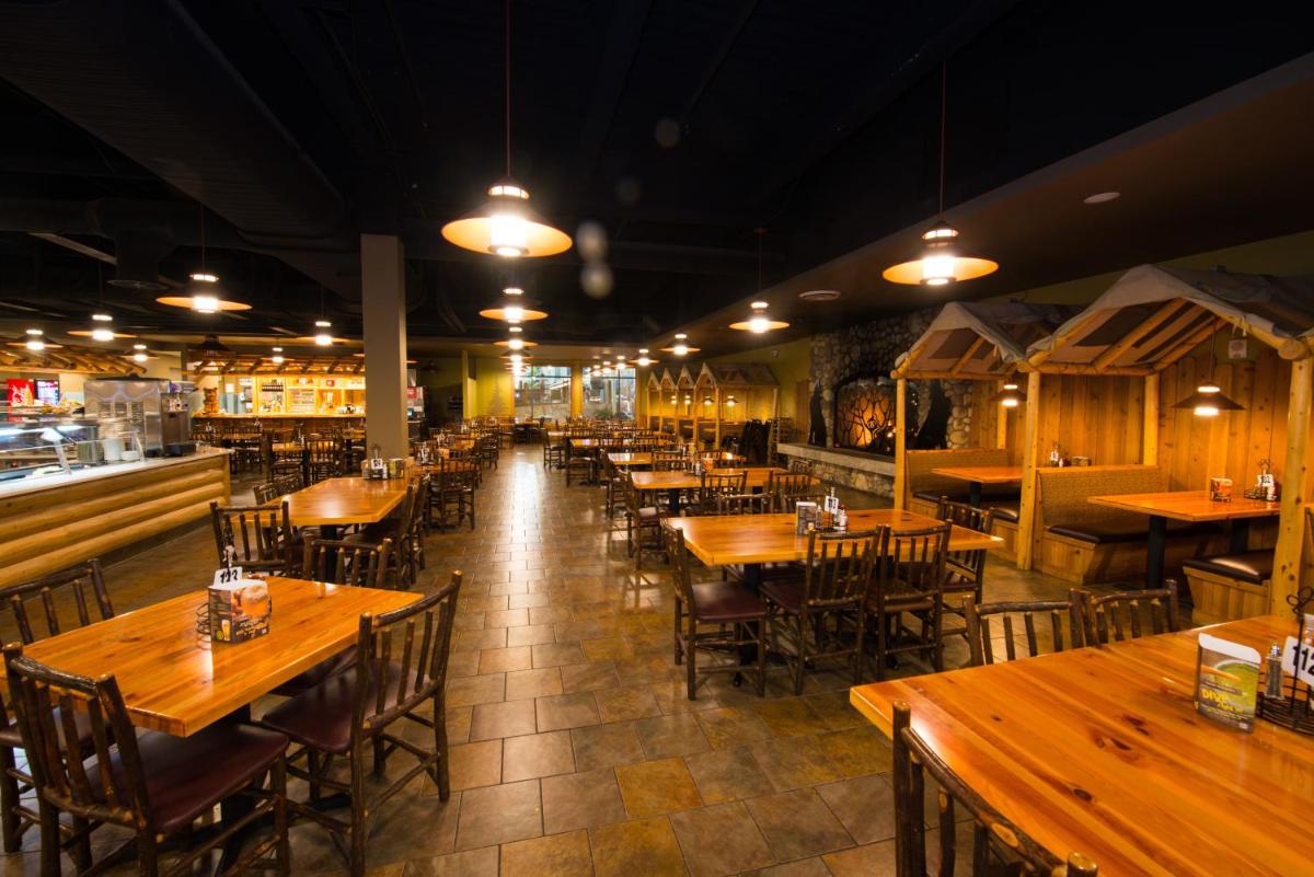 Great Wolf Lodge Grand Mound - image 6