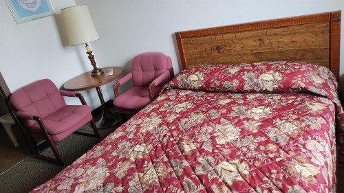 Northgate Inn Motel - image 2