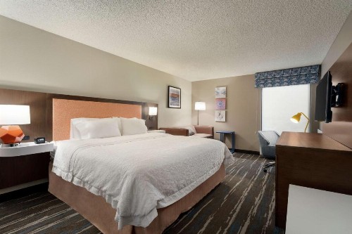 Hampton Inn Phoenix-Chandler - image 12