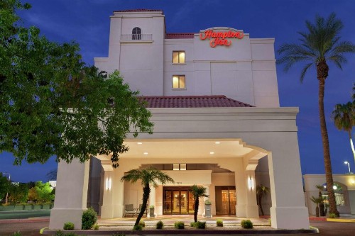 Hampton Inn Phoenix-Chandler - image 2
