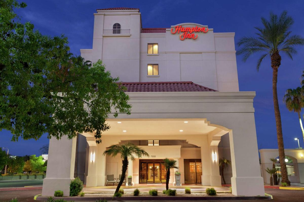 Hampton Inn Phoenix-Chandler - image 2