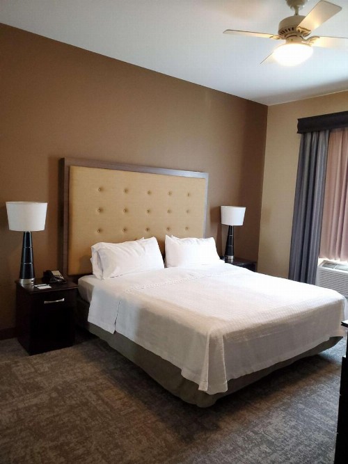 Homewood Suites by Hilton Phoenix Chandler Fashion Center - image 13