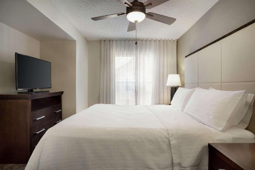 Homewood Suites by Hilton Phoenix-Chandler - image 25