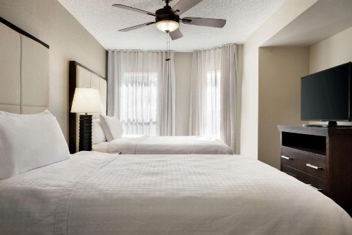 Homewood Suites by Hilton Phoenix-Chandler - image 28