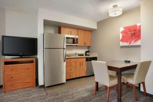 Homewood Suites by Hilton Phoenix-Chandler - image 30
