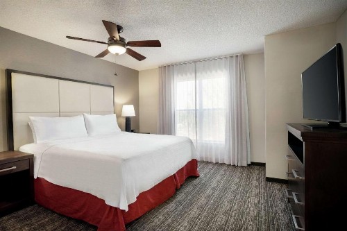 Homewood Suites by Hilton Phoenix-Chandler - image 31