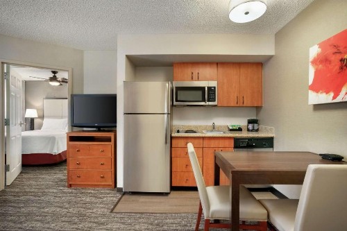 Homewood Suites by Hilton Phoenix-Chandler - image 33