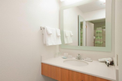SpringHill Suites Phoenix Chandler/Fashion Center - image 18