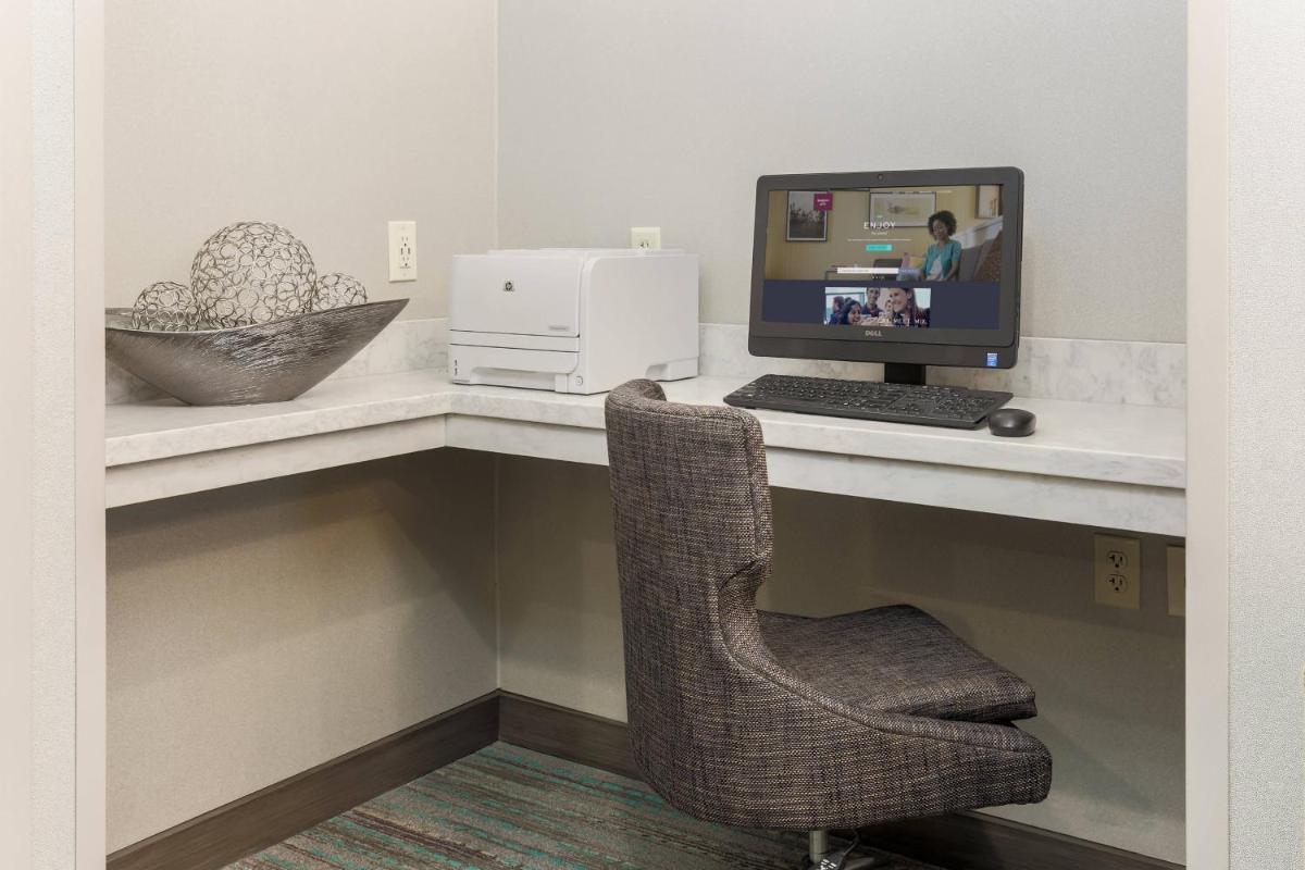 Residence Inn Phoenix Chandler/Fashion Center - image 2
