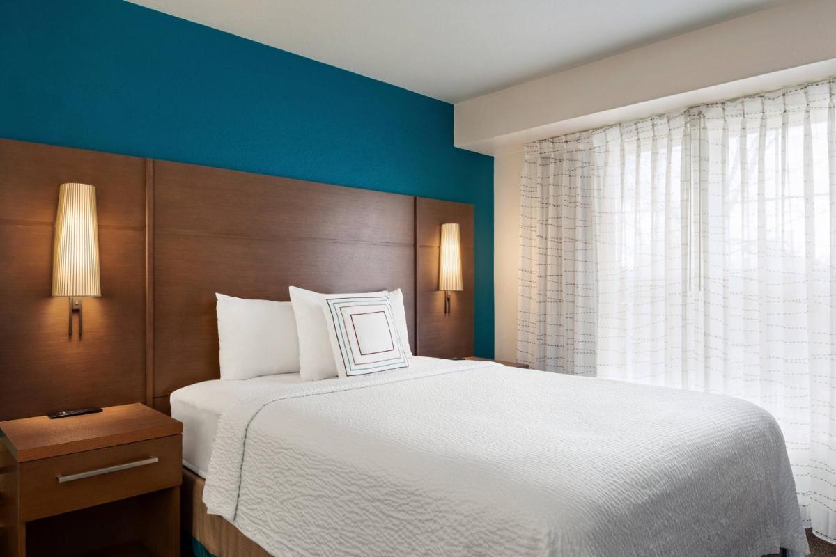 Residence Inn Phoenix Chandler/Fashion Center - image 4