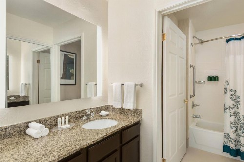 Residence Inn Phoenix Chandler/Fashion Center - image 6