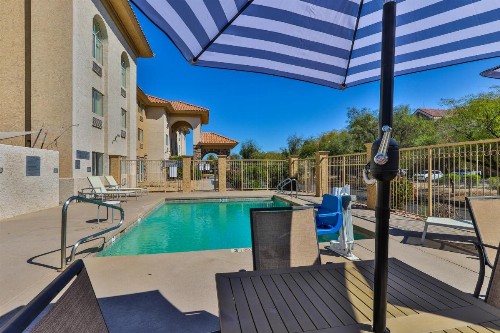 Country Inn & Suites by Radisson Chandler - image 31