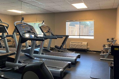 Country Inn & Suites by Radisson Chandler - image 7
