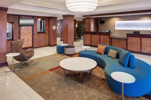 Fairfield Inn and Suites Phoenix Chandler Fashion Center - image 10