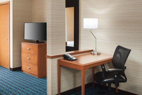Fairfield Inn and Suites Phoenix Chandler Fashion Center - image 35