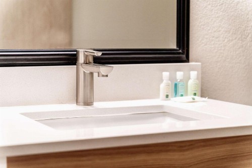 Quality Inn Chandler I-10 - image 21