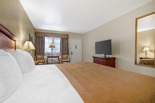 Best Western Inn of Chandler - image 29